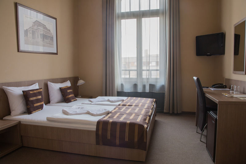 Hotel Erzsebet Kiralyne Szalloda