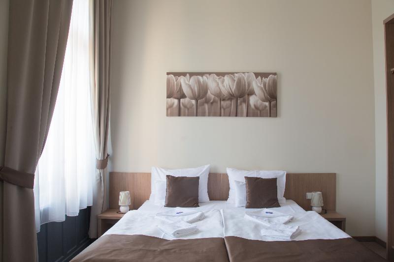 Erzsebet Kiralyne Szalloda Hotel Godollo